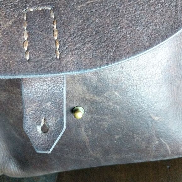 Haiti Design Co -Juliet Messenger Bag - Picture 9 of 14